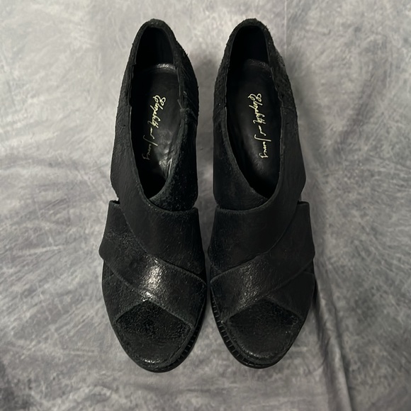 Elizabeth and James Black Pebbled Leather Platform 5” Heels - size 8 - Picture 7 of 15